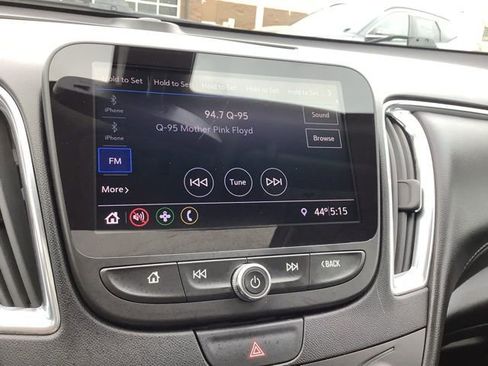 Used 2019 Chevrolet Malibu LT w/ Leather Package image 29