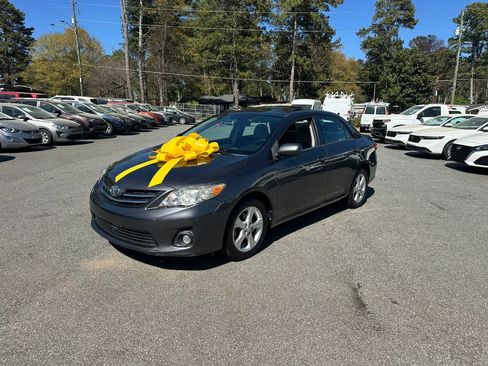 Used 2013 Toyota Corolla LE w/ Premium Pkg image 1