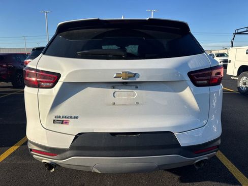 Used 2023 Chevrolet Blazer LT w/ Convenience Package FWD image 5