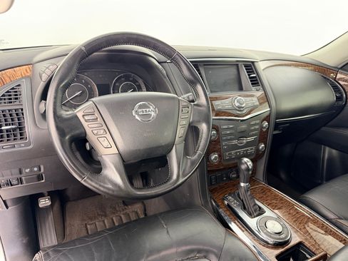 Used 2019 Nissan Armada SL w/ Premium Package RWD image 4