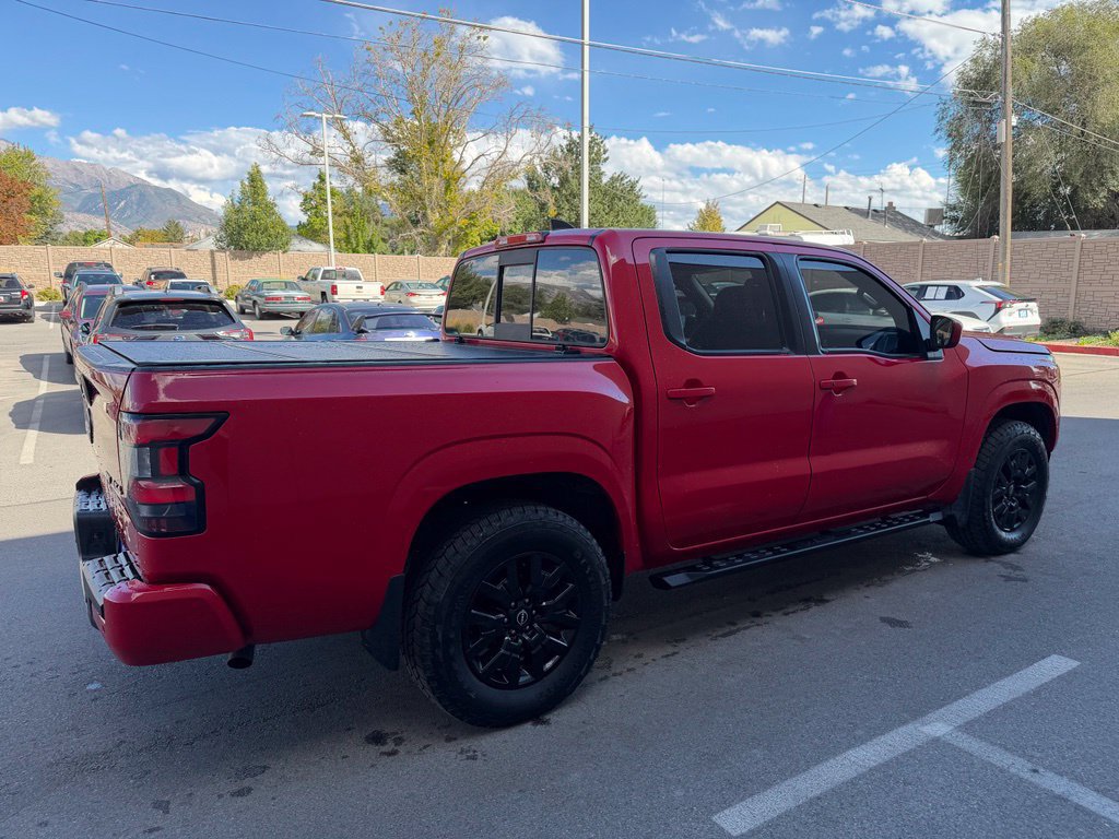 Used 2022 Nissan Frontier SV AWD/4WD image 5