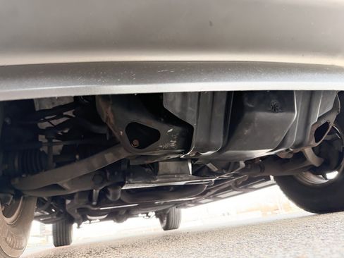 Used 2006 Chevrolet Suburban LS w/ Smart Select Package image 16