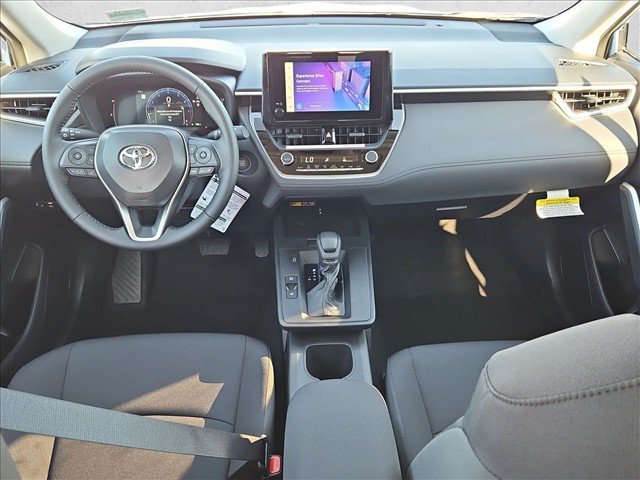 New 2026 Toyota Corolla Cross LE w/ Moonroof Package FWD image 15