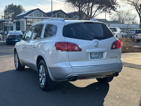 Used 2012 Buick Enclave Leather image 3