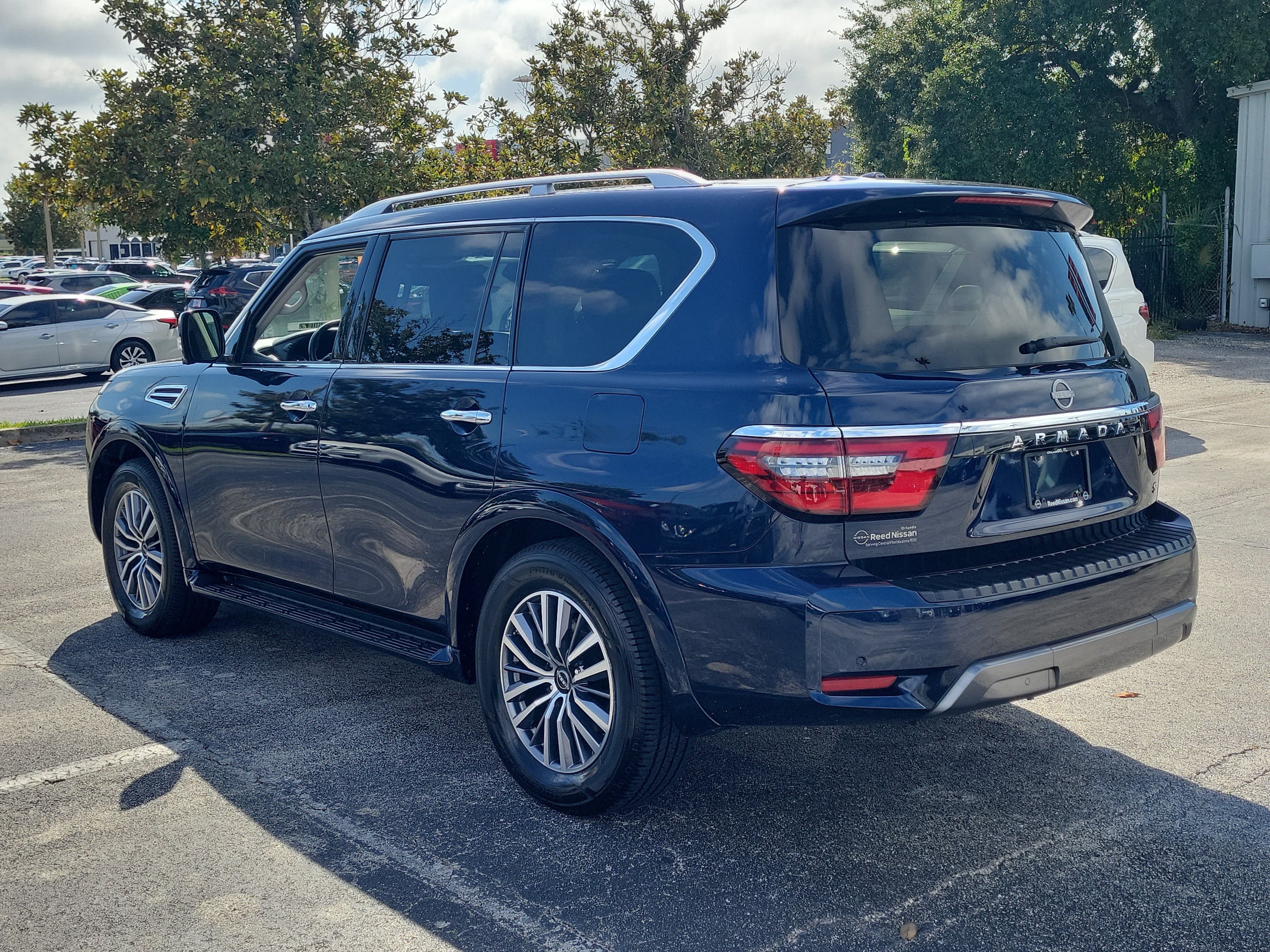 Certified 2024 Nissan Armada SL w/ Captain's Chairs Package RWD image 9