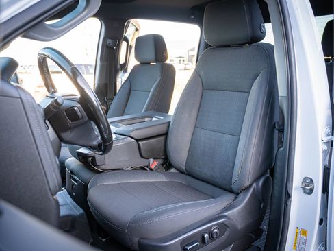 Used 2023 Chevrolet Silverado 2500 LT w/ Convenience Package image 14