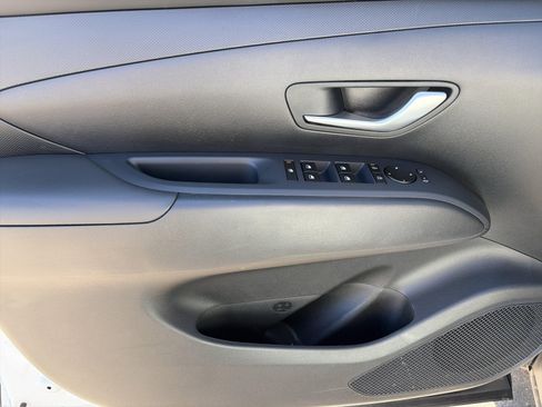Certified 2025 Hyundai Santa Cruz SE AWD/4WD image 13