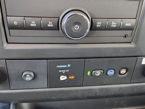 New 2025 Chevrolet Express 3500 w/ Power Convenience Package image 19