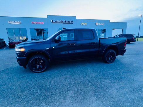 New 2026 RAM 1500 Big Horn AWD/4WD image 5