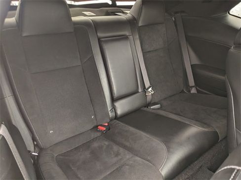 Certified 2022 Dodge Challenger R/T w/ Plus Package image 10