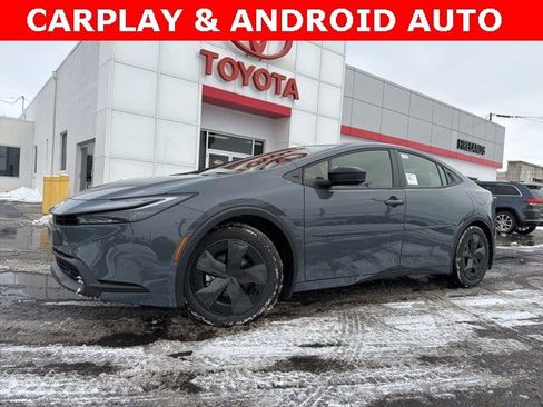 New 2026 Toyota Prius LE image 1