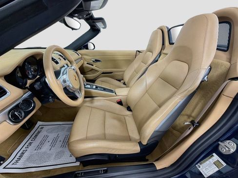 Certified 2016 Porsche Boxster RWD image 5