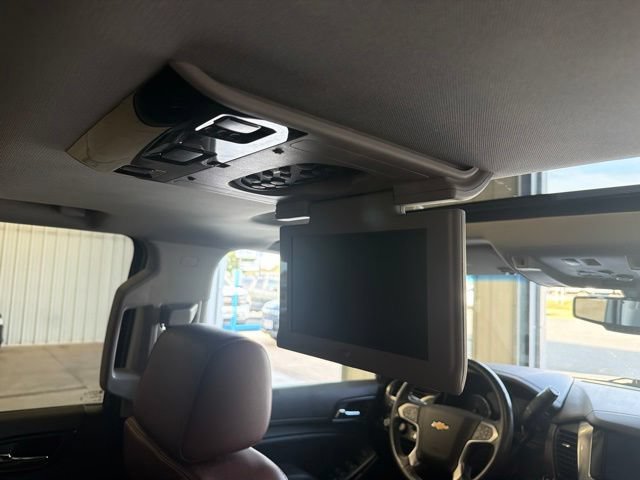 Used 2019 Chevrolet Tahoe Premier w/ Premier Plus Edition AWD/4WD image 32