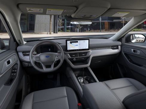 New 2026 Ford Explorer Active w/ Active Comfort Package image 9