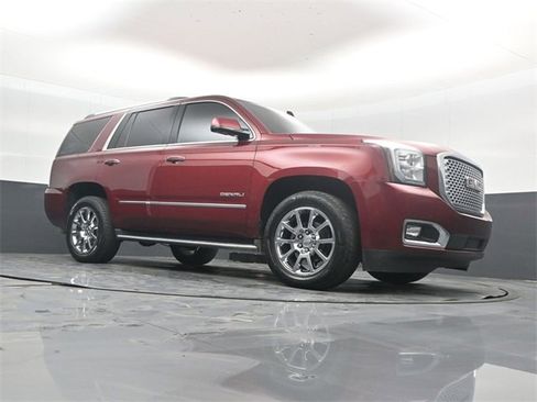 Used 2017 GMC Yukon Denali w/ Open Road Package image 41