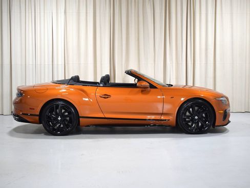 New 2026 Bentley Continental GTC AWD/4WD image 5