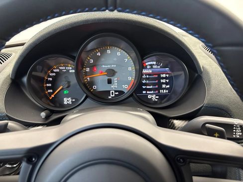 Certified 2025 Porsche 718 Boxster Spyder RS RWD image 21