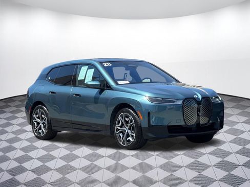 Used 2023 BMW iX xDrive50 AWD/4WD image 6