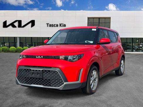 Used 2023 Kia Soul S image 3