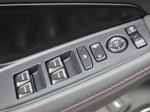 Used 2026 Acura MDX Type S AWD/4WD image 15