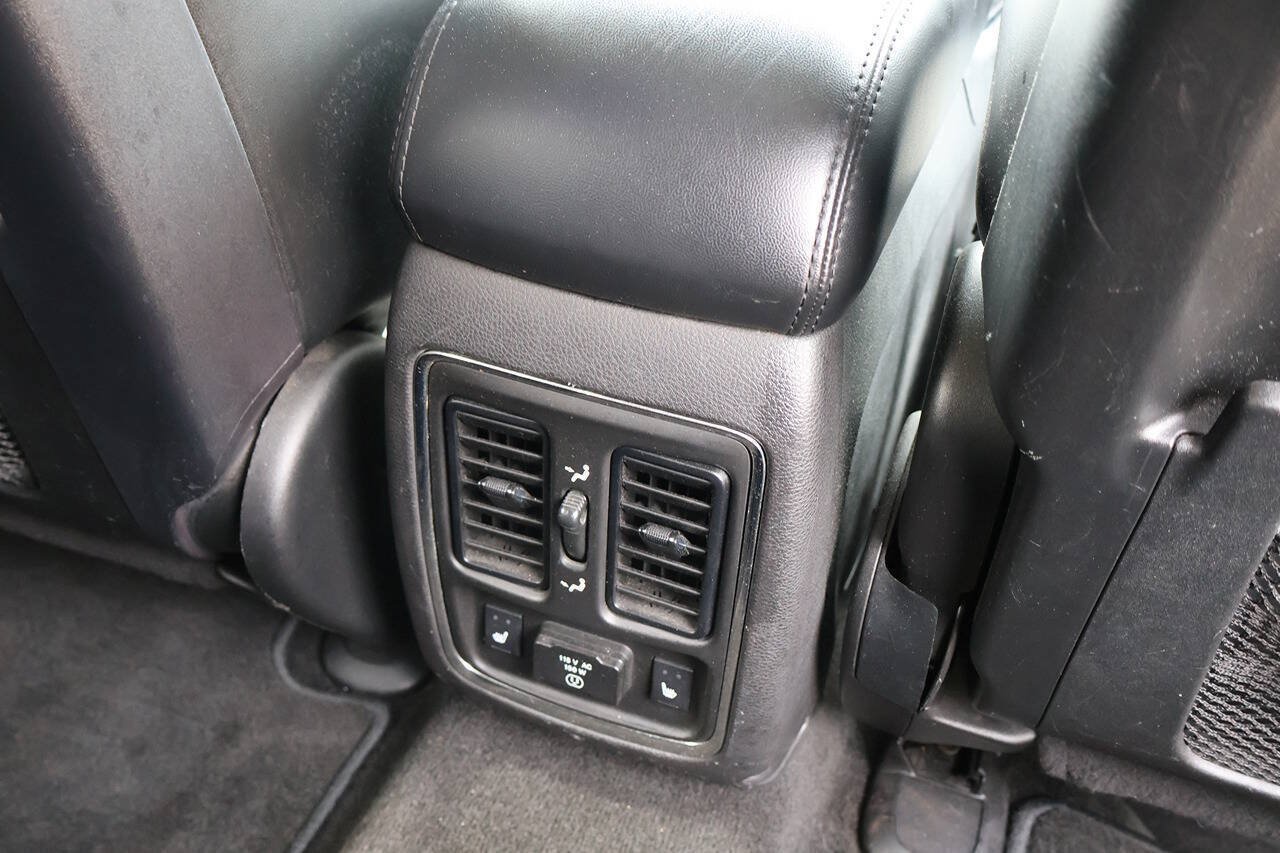 Used 2012 Dodge Durango Crew w/ Leather Interior Group AWD/4WD image 30