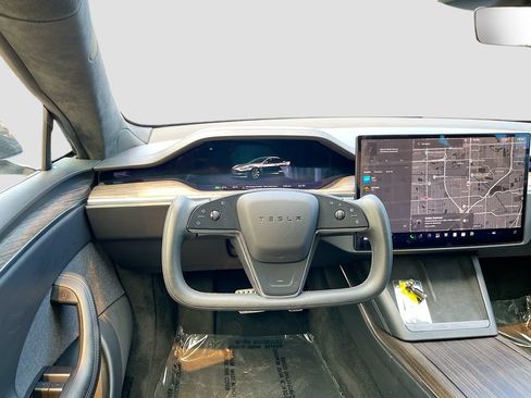 Used 2023 Tesla Model S Standard Range AWD/4WD image 22