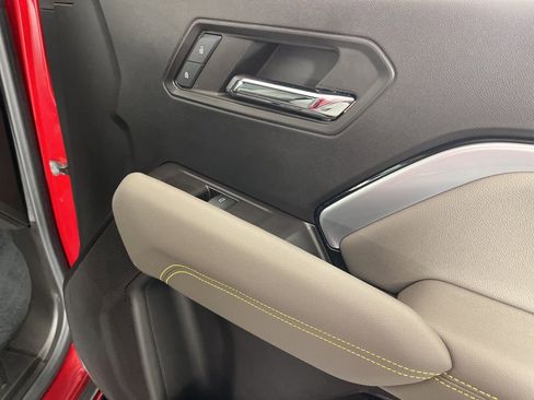 Certified 2024 Chevrolet Colorado ZR2 w/ Technology Package image 9