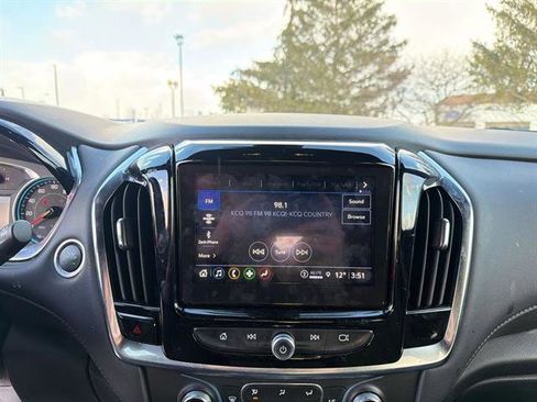 Certified 2023 Chevrolet Traverse LT w/ LPO, Floor Liner Package image 36