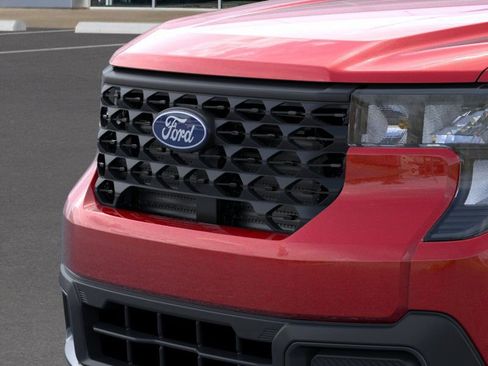 New 2025 Ford Maverick XLT w/ XLT Luxury Package image 10