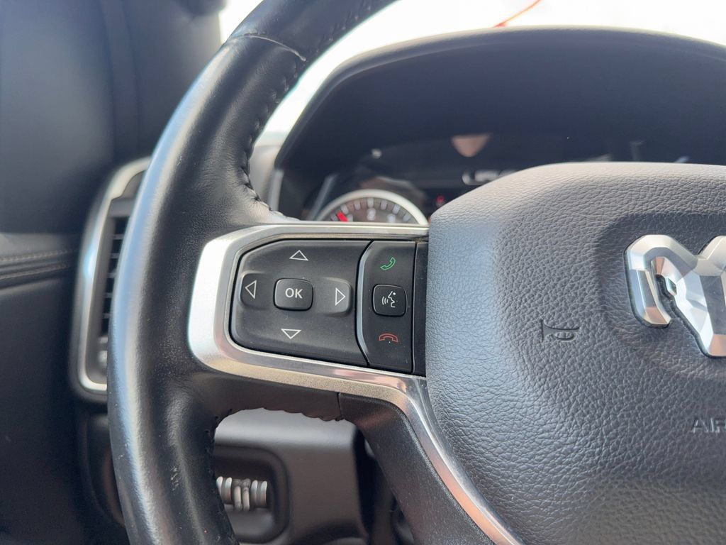 Used 2023 RAM 1500 Laramie AWD/4WD image 18