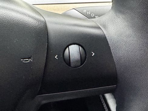 Used 2024 Tesla Model Y Long Range image 29