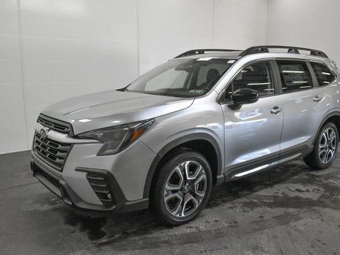 New 2026 Subaru Ascent Limited image 3