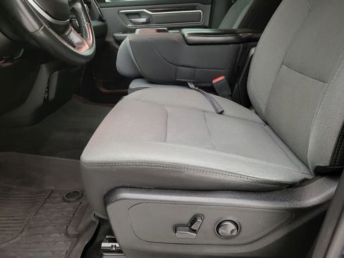 Used 2022 RAM 1500 Big Horn image 2