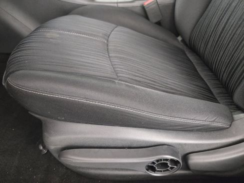 Used 2016 Nissan Sentra SV w/ Driver's Assist Package FWD image 25