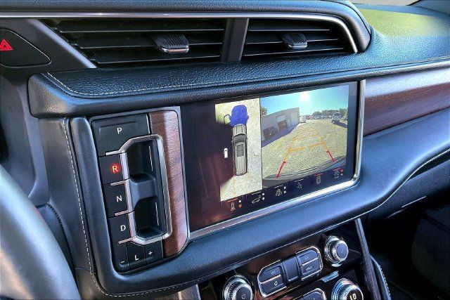 Used 2024 GMC Yukon Denali Ultimate AWD/4WD image 11