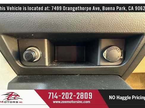 Used 2008 Toyota Sequoia SR5 image 32