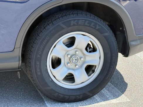 Used 2015 Honda CR-V LX image 10