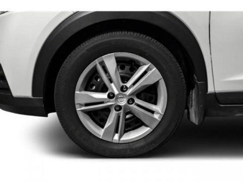 Used 2020 Nissan Kicks S image 14