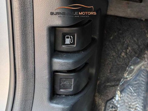 Used 2020 Honda HR-V LX image 19