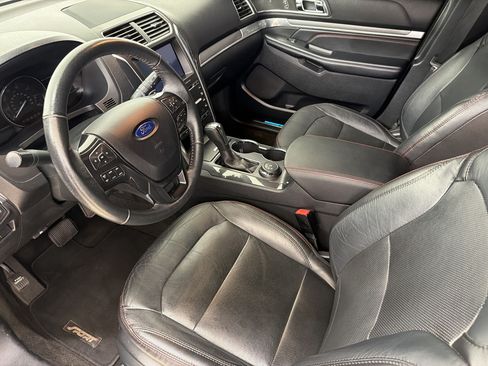Used 2018 Ford Explorer Sport AWD/4WD image 22