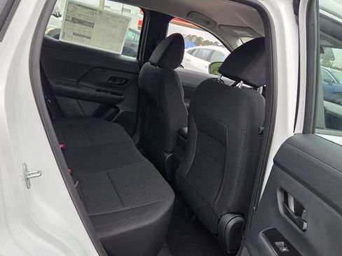 New 2026 Nissan Kicks S image 12