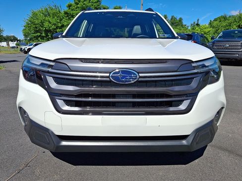 Certified 2025 Subaru Forester Limited AWD/4WD image 2