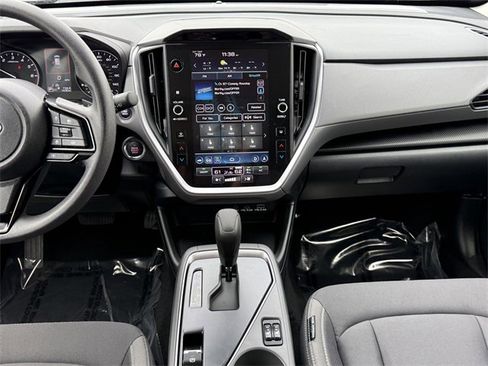 Used 2025 Subaru Crosstrek 2.0i Premium image 12