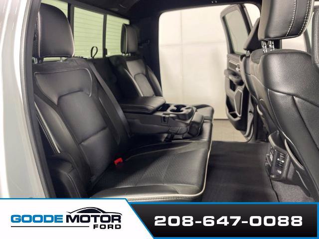 Used 2025 RAM 1500 Laramie AWD/4WD image 23