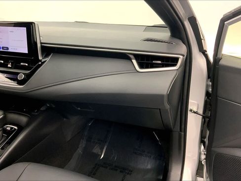 Used 2024 Toyota Corolla XSE image 27