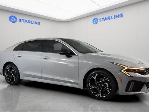 Used 2025 Kia K5 GT-Line w/ GT-Line Premium Package image 12