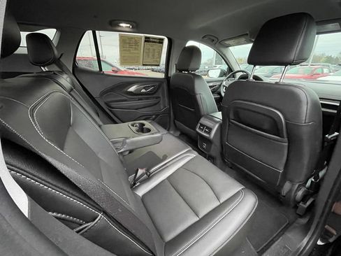 Used 2023 GMC Terrain SLT FWD image 25