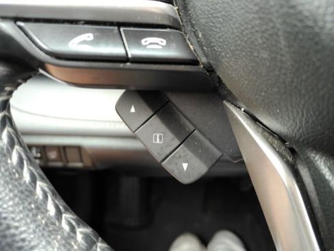 Used 2020 Subaru Outback Limited image 35