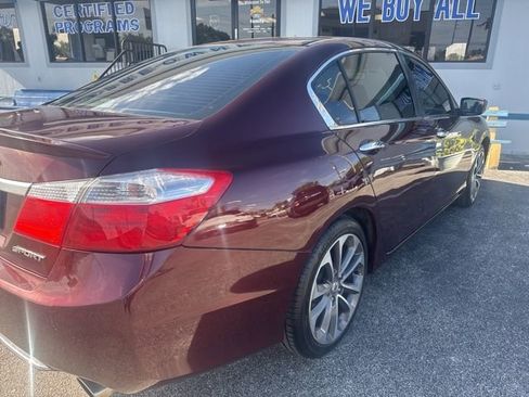 Used 2015 Honda Accord Sport image 6