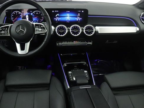Certified 2023 Mercedes-Benz GLB 250 image 9